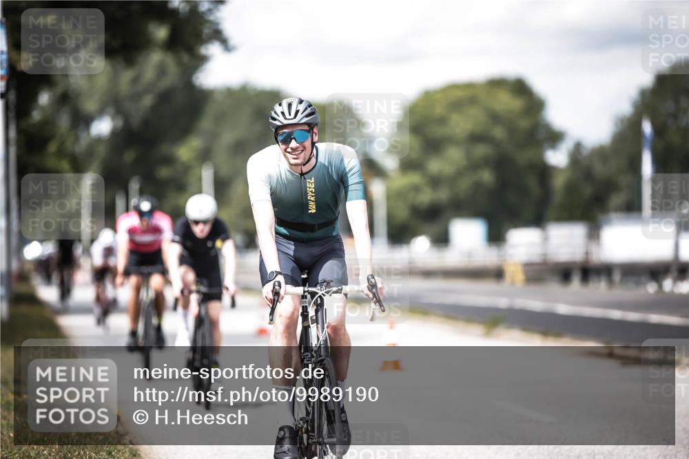 16.08.2026 - KN Förde Triathlon 2026 H.Heesch http://msf.ph/oto/9989190 16.08.2026 13:19:20 Radfahren 600, 706, 713, 714 meine-sportfotos.de