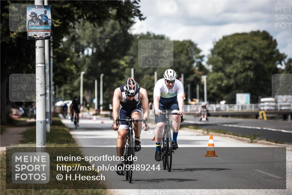 16.08.2026 - KN Förde Triathlon 2026 H.Heesch http://msf.ph/oto/9989244 16.08.2026 13:19:36 Radfahren 522, 574, 701, 743 meine-sportfotos.de