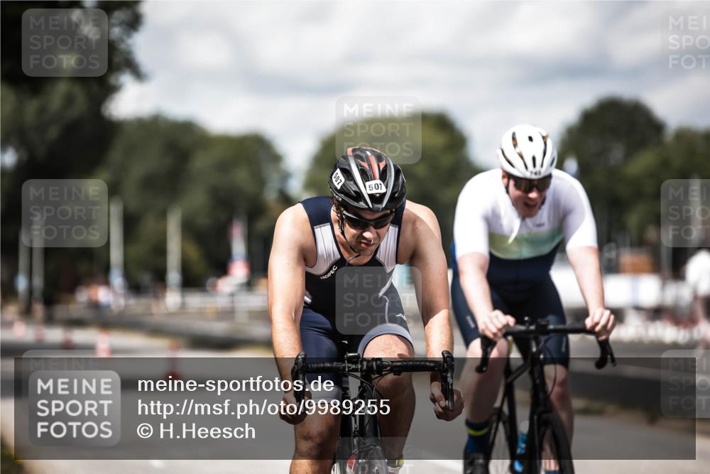 16.08.2026 - KN Förde Triathlon 2026 H.Heesch http://msf.ph/oto/9989255 16.08.2026 13:19:37 Radfahren 522, 743 meine-sportfotos.de