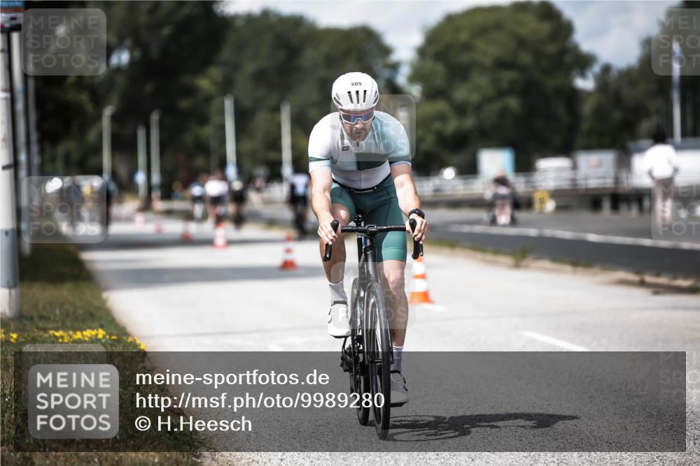 16.08.2026 - KN Förde Triathlon 2026 H.Heesch http://msf.ph/oto/9989280 16.08.2026 13:19:47 Radfahren 576, 586, 605 meine-sportfotos.de