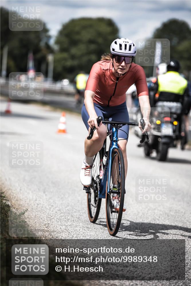 16.08.2026 - KN Förde Triathlon 2026 H.Heesch http://msf.ph/oto/9989348 16.08.2026 13:20:05 Radfahren 532, 562, 591, 709, 723, 737 meine-sportfotos.de