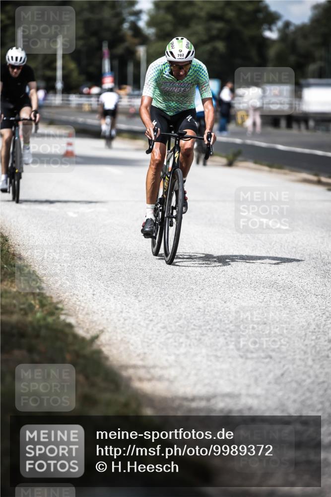 16.08.2026 - KN Förde Triathlon 2026 H.Heesch http://msf.ph/oto/9989372 16.08.2026 13:20:27 Radfahren 556 meine-sportfotos.de