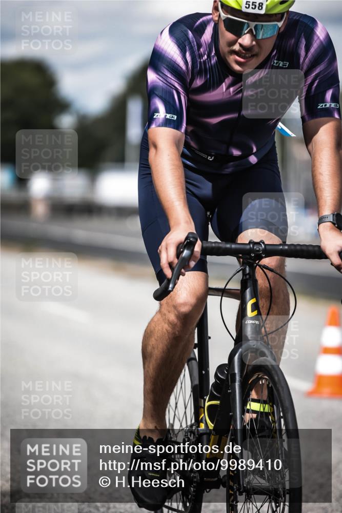 16.08.2026 - KN Förde Triathlon 2026 H.Heesch http://msf.ph/oto/9989410 16.08.2026 13:20:49 Radfahren 581, 589 meine-sportfotos.de