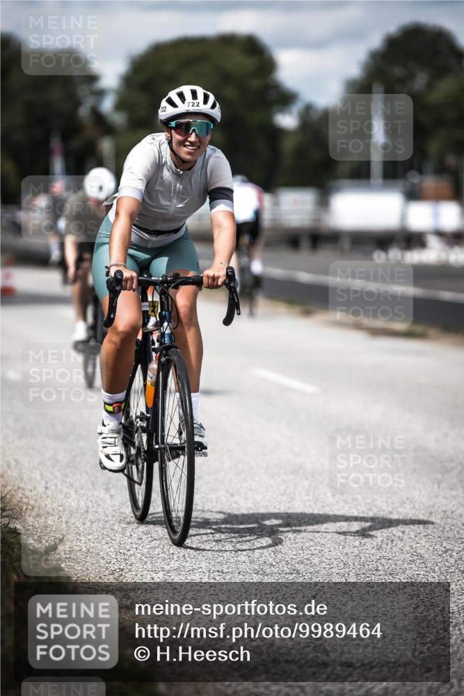16.08.2026 - KN Förde Triathlon 2026 H.Heesch http://msf.ph/oto/9989464 16.08.2026 13:21:04 Radfahren 568, 572, 578, 596, 722, 729, 746 meine-sportfotos.de