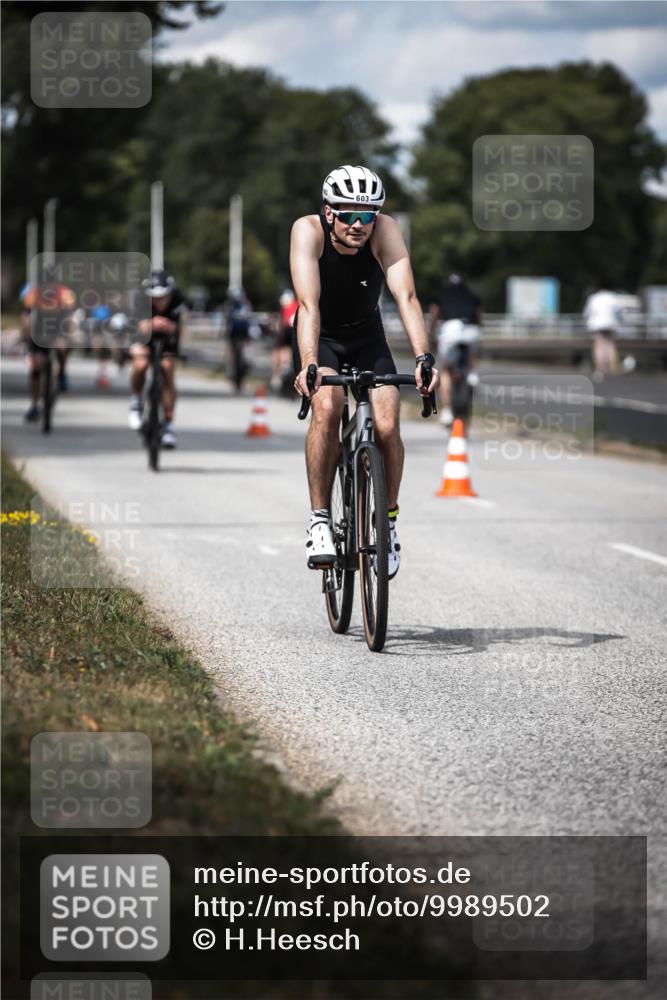 16.08.2026 - KN Förde Triathlon 2026 H.Heesch http://msf.ph/oto/9989502 16.08.2026 13:21:17 Radfahren 592, 597, 603, 608, 703 meine-sportfotos.de