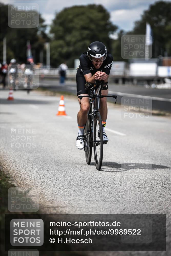 16.08.2026 - KN Förde Triathlon 2026 H.Heesch http://msf.ph/oto/9989522 16.08.2026 13:21:19 Radfahren 592, 603, 608, 703 meine-sportfotos.de