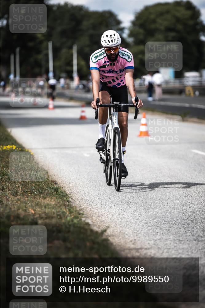 16.08.2026 - KN Förde Triathlon 2026 H.Heesch http://msf.ph/oto/9989550 16.08.2026 13:21:33 Radfahren 538, 718 meine-sportfotos.de