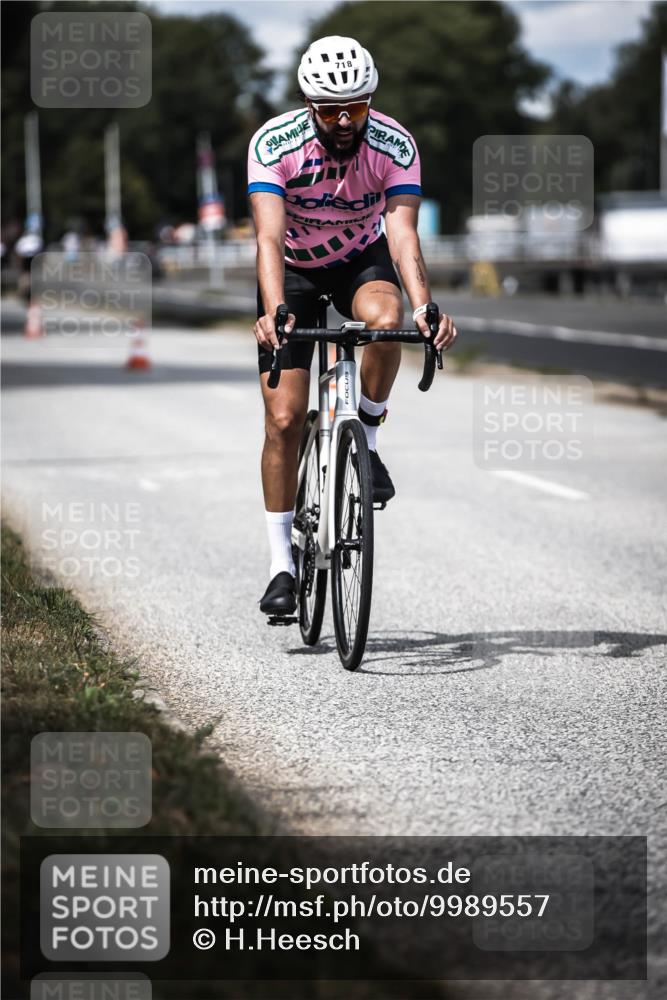 16.08.2026 - KN Förde Triathlon 2026 H.Heesch http://msf.ph/oto/9989557 16.08.2026 13:21:34 Radfahren 538, 718, 736 meine-sportfotos.de