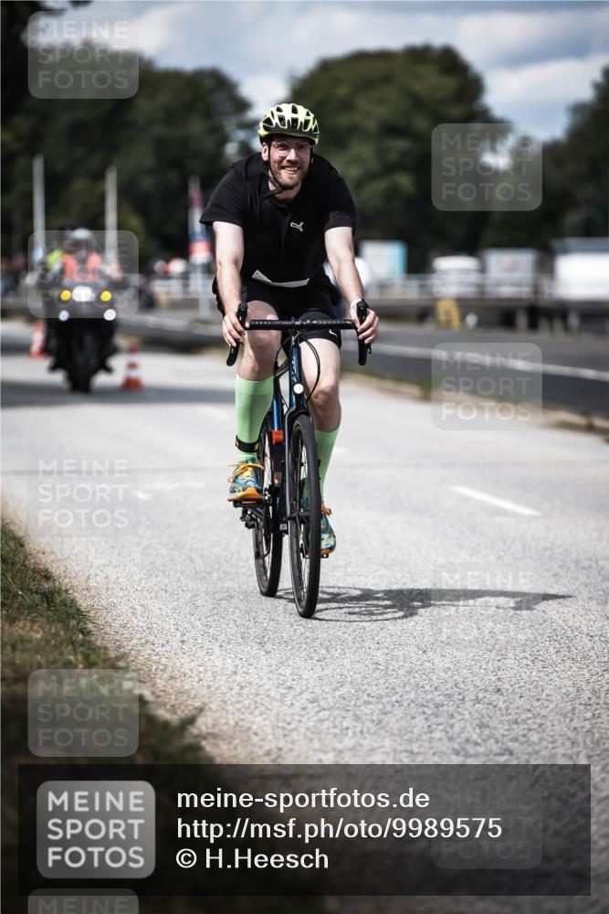 16.08.2026 - KN Förde Triathlon 2026 H.Heesch http://msf.ph/oto/9989575 16.08.2026 13:21:42 Radfahren 595, 704, 705, 730, 736 meine-sportfotos.de