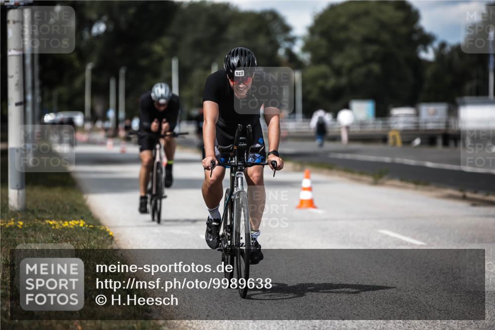 16.08.2026 - KN Förde Triathlon 2026 H.Heesch http://msf.ph/oto/9989638 16.08.2026 13:22:04 Radfahren 577, 716 meine-sportfotos.de