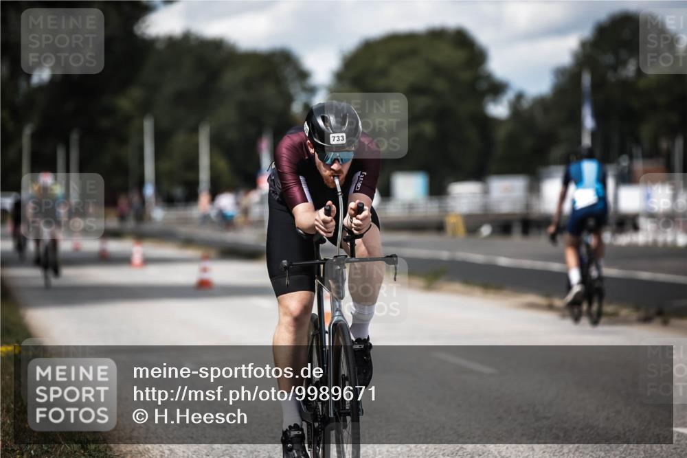 16.08.2026 - KN Förde Triathlon 2026 H.Heesch http://msf.ph/oto/9989671 16.08.2026 13:22:15 Radfahren  meine-sportfotos.de