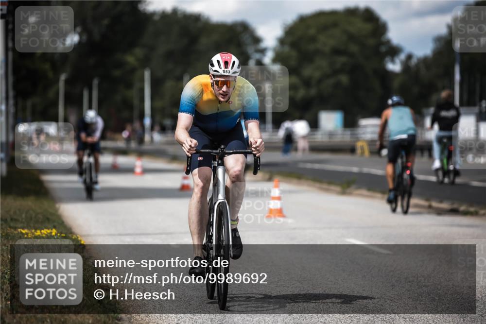 16.08.2026 - KN Förde Triathlon 2026 H.Heesch http://msf.ph/oto/9989692 16.08.2026 13:22:19 Radfahren 548 meine-sportfotos.de