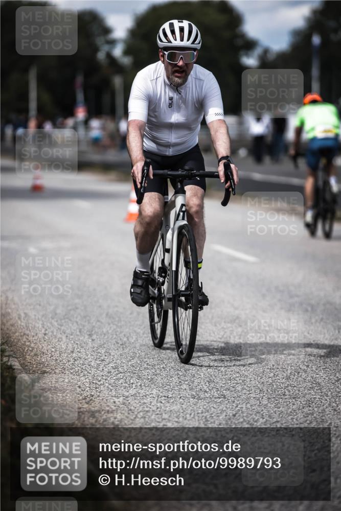 16.08.2026 - KN Förde Triathlon 2026 H.Heesch http://msf.ph/oto/9989793 16.08.2026 13:22:42 Radfahren 737 meine-sportfotos.de
