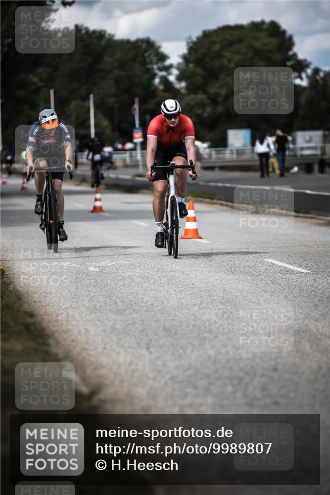16.08.2026 - KN Förde Triathlon 2026 H.Heesch http://msf.ph/oto/9989807 16.08.2026 13:22:51 Radfahren 515, 539, 612 meine-sportfotos.de