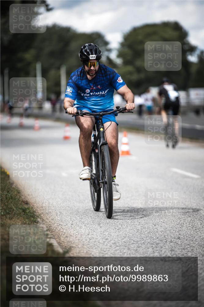 16.08.2026 - KN Förde Triathlon 2026 H.Heesch http://msf.ph/oto/9989863 16.08.2026 13:23:07 Radfahren 573, 584, 708, 726 meine-sportfotos.de