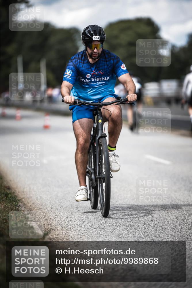 16.08.2026 - KN Förde Triathlon 2026 H.Heesch http://msf.ph/oto/9989868 16.08.2026 13:23:07 Radfahren 573, 584, 708, 726 meine-sportfotos.de