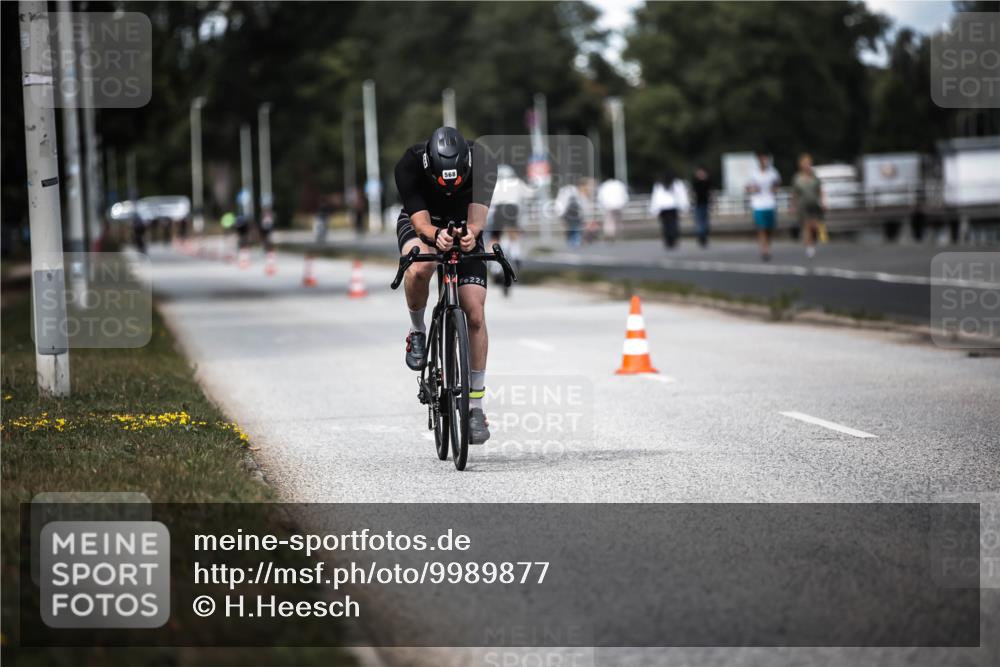 16.08.2026 - KN Förde Triathlon 2026 H.Heesch http://msf.ph/oto/9989877 16.08.2026 13:23:12 Radfahren 573, 708, 726, 727, 731 meine-sportfotos.de