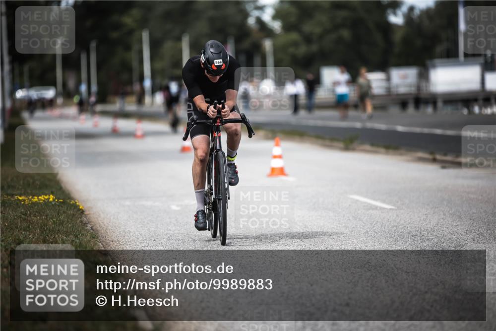 16.08.2026 - KN Förde Triathlon 2026 H.Heesch http://msf.ph/oto/9989883 16.08.2026 13:23:12 Radfahren 573, 708, 726, 727, 731 meine-sportfotos.de