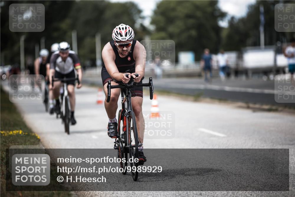 16.08.2026 - KN Förde Triathlon 2026 H.Heesch http://msf.ph/oto/9989929 16.08.2026 13:23:37 Radfahren 596, 608, 747 meine-sportfotos.de