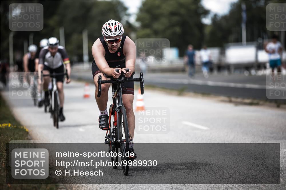 16.08.2026 - KN Förde Triathlon 2026 H.Heesch http://msf.ph/oto/9989930 16.08.2026 13:23:38 Radfahren 596, 608, 740, 747 meine-sportfotos.de