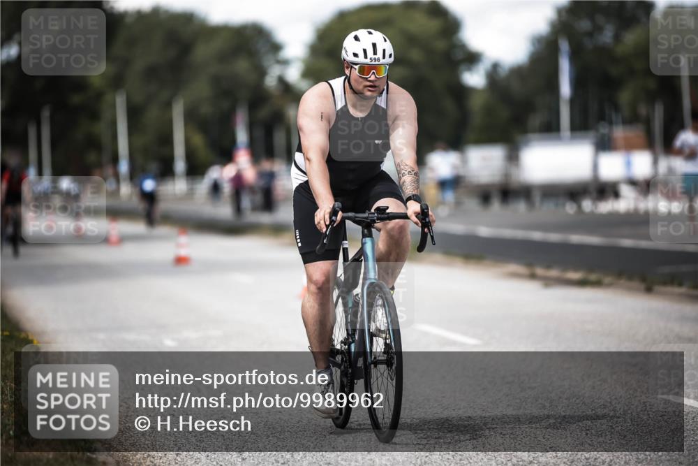 16.08.2026 - KN Förde Triathlon 2026 H.Heesch http://msf.ph/oto/9989962 16.08.2026 13:23:41 Radfahren 596, 608, 740, 747 meine-sportfotos.de