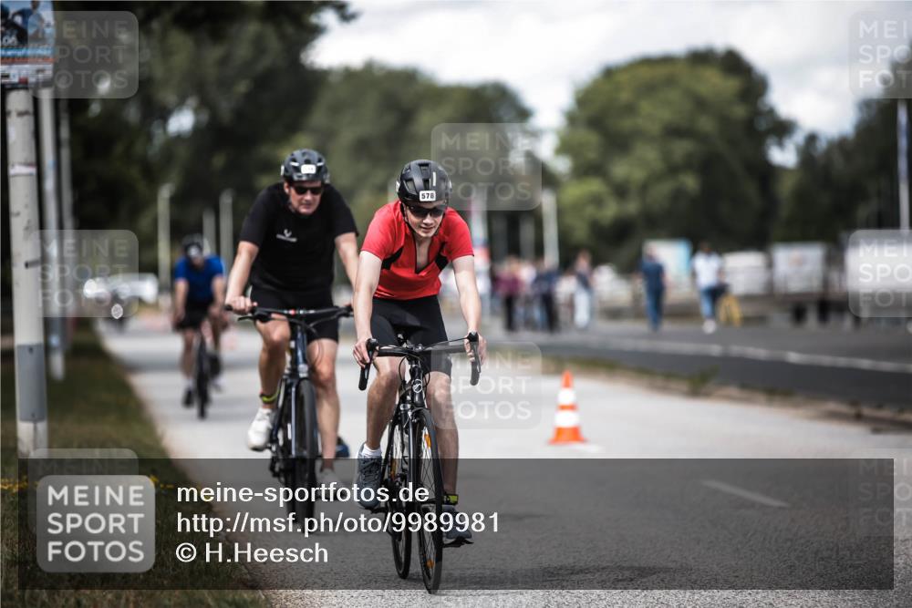 16.08.2026 - KN Förde Triathlon 2026 H.Heesch http://msf.ph/oto/9989981 16.08.2026 13:23:46 Radfahren 517, 535, 578, 581, 729, 740 meine-sportfotos.de