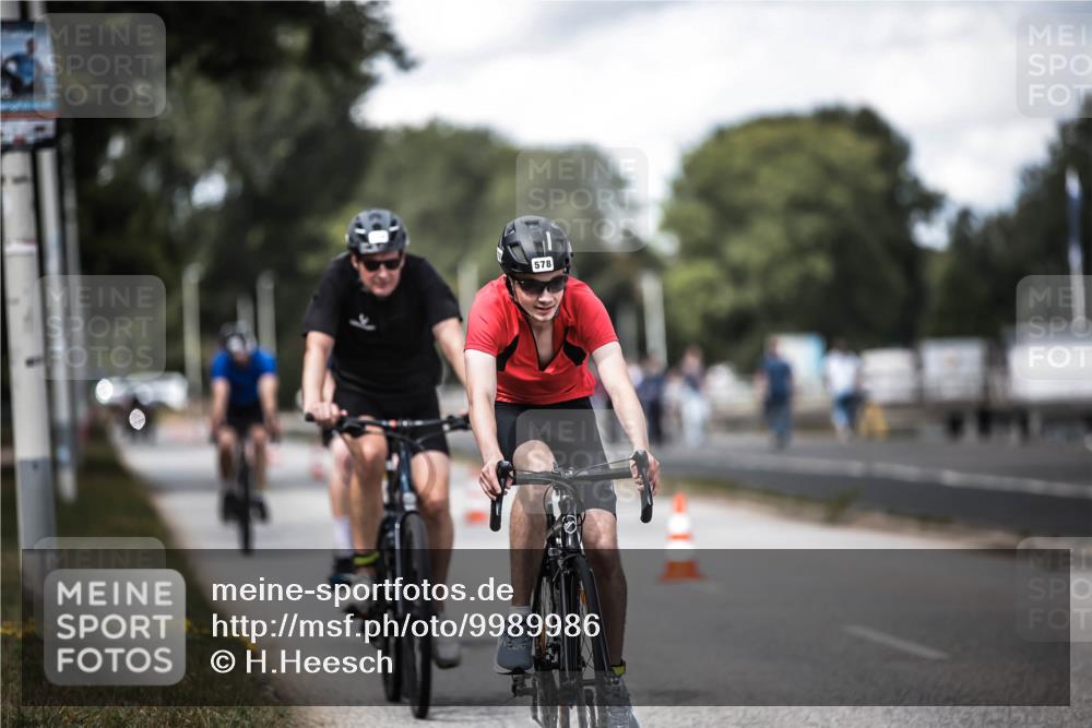 16.08.2026 - KN Förde Triathlon 2026 H.Heesch http://msf.ph/oto/9989986 16.08.2026 13:23:47 Radfahren 517, 535, 578, 581, 589, 729, 746 meine-sportfotos.de