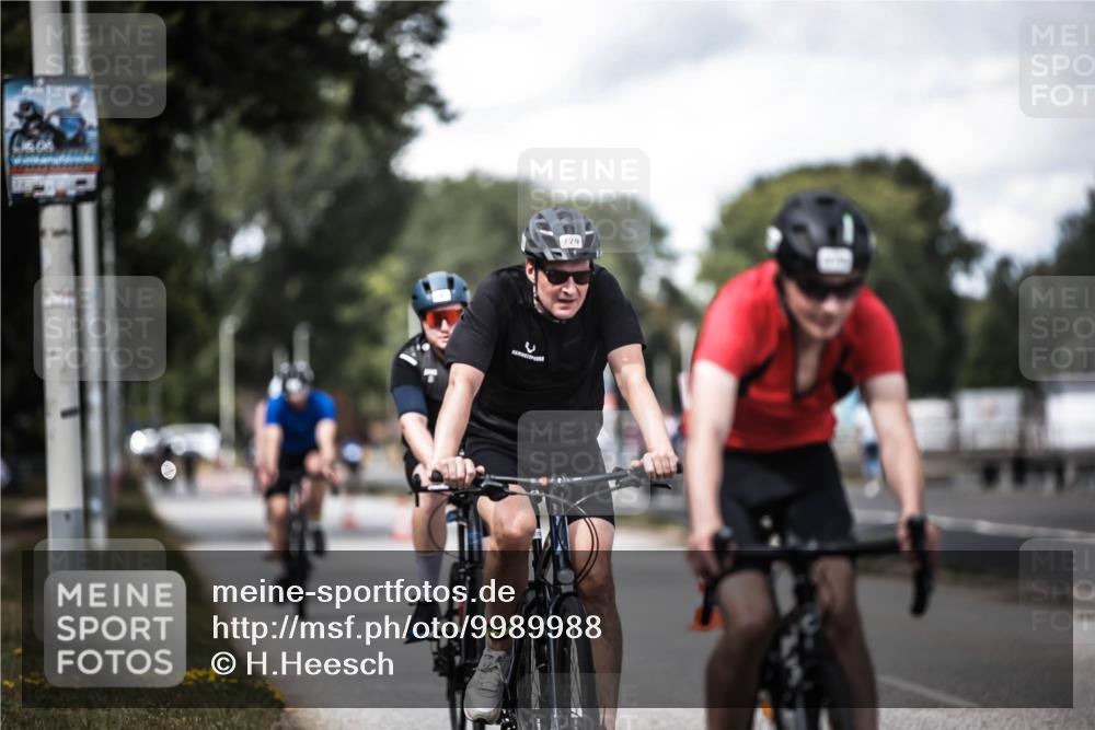 16.08.2026 - KN Förde Triathlon 2026 H.Heesch http://msf.ph/oto/9989988 16.08.2026 13:23:47 Radfahren 517, 535, 578, 581, 589, 729, 746 meine-sportfotos.de