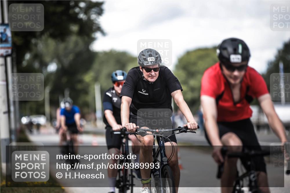 16.08.2026 - KN Förde Triathlon 2026 H.Heesch http://msf.ph/oto/9989993 16.08.2026 13:23:48 Radfahren 517, 535, 578, 581, 589, 729, 746 meine-sportfotos.de