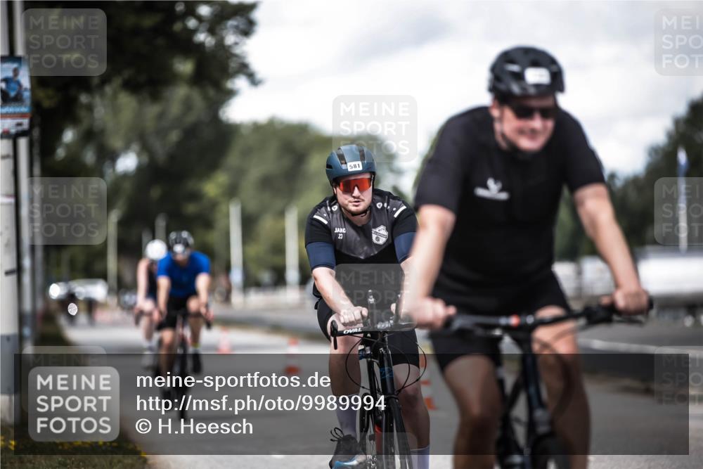 16.08.2026 - KN Förde Triathlon 2026 H.Heesch http://msf.ph/oto/9989994 16.08.2026 13:23:48 Radfahren 517, 535, 578, 581, 589, 729, 746 meine-sportfotos.de