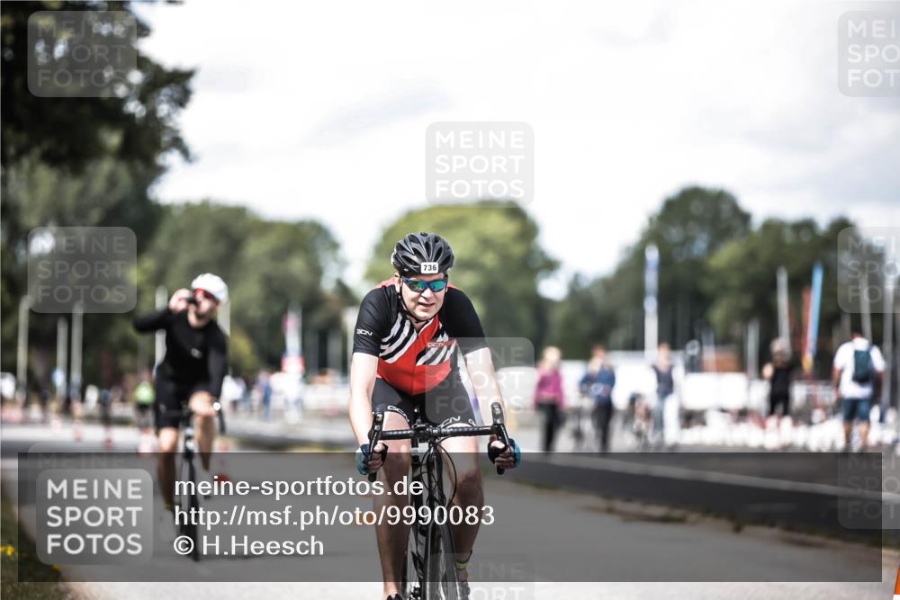 16.08.2026 - KN Förde Triathlon 2026 H.Heesch http://msf.ph/oto/9990083 16.08.2026 13:24:15 Radfahren 531, 572, 585, 724, 732, 736 meine-sportfotos.de