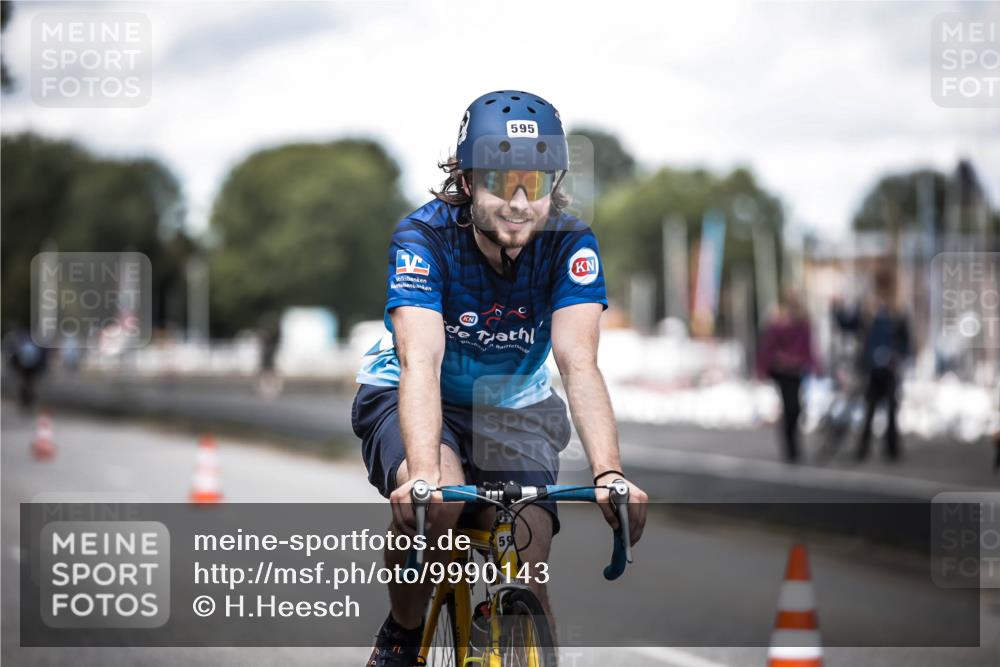 16.08.2026 - KN Förde Triathlon 2026 H.Heesch http://msf.ph/oto/9990143 16.08.2026 13:24:32 Radfahren 595 meine-sportfotos.de
