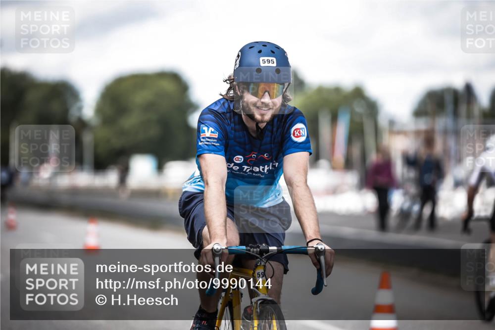 16.08.2026 - KN Förde Triathlon 2026 H.Heesch http://msf.ph/oto/9990144 16.08.2026 13:24:32 Radfahren 595 meine-sportfotos.de