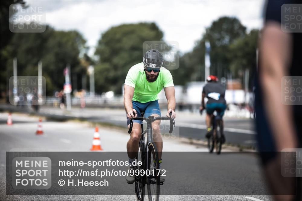 16.08.2026 - KN Förde Triathlon 2026 H.Heesch http://msf.ph/oto/9990172 16.08.2026 13:24:51 Radfahren 546, 561, 577 meine-sportfotos.de