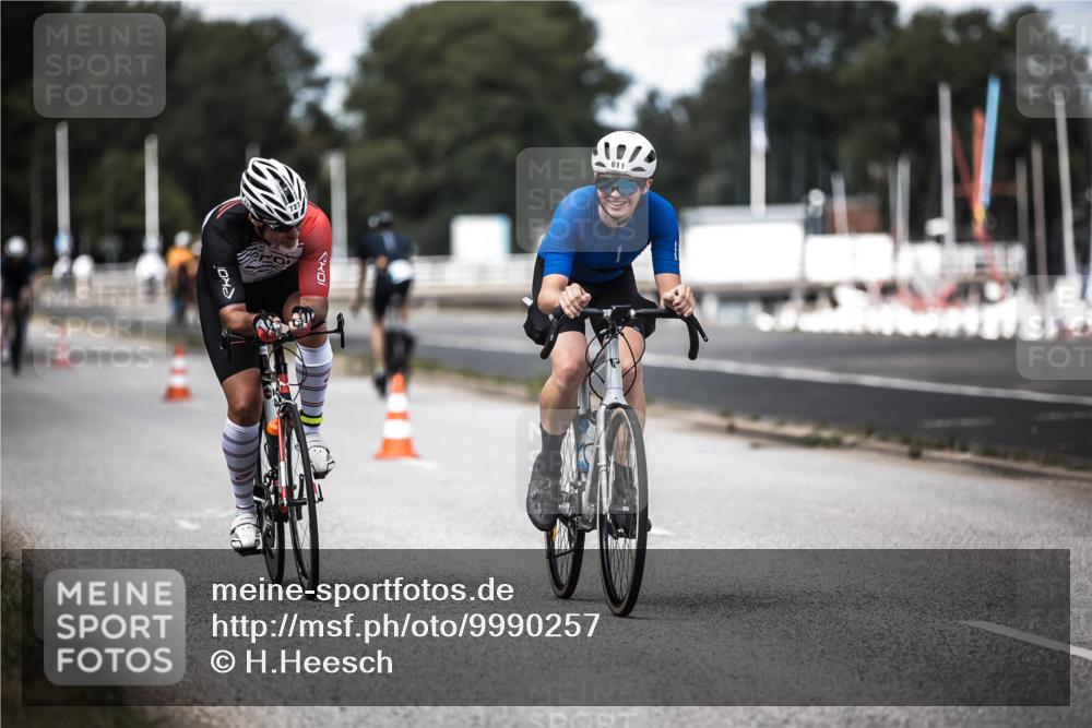 16.08.2026 - KN Förde Triathlon 2026 H.Heesch http://msf.ph/oto/9990257 16.08.2026 13:25:28 Radfahren 734 meine-sportfotos.de