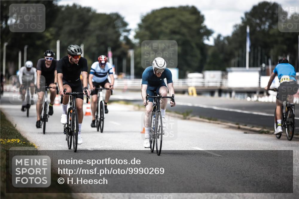 16.08.2026 - KN Förde Triathlon 2026 H.Heesch http://msf.ph/oto/9990269 16.08.2026 13:25:32 Radfahren 739 meine-sportfotos.de