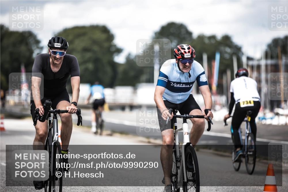 16.08.2026 - KN Förde Triathlon 2026 H.Heesch http://msf.ph/oto/9990290 16.08.2026 13:25:34 Radfahren 739 meine-sportfotos.de
