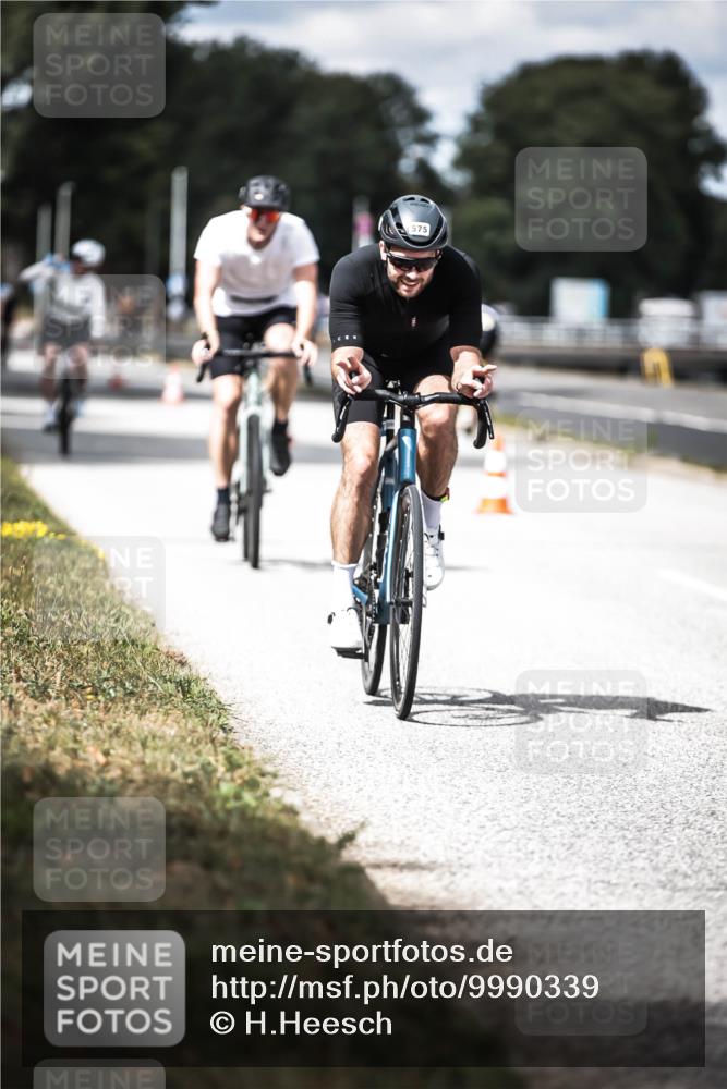 16.08.2026 - KN Förde Triathlon 2026 H.Heesch http://msf.ph/oto/9990339 16.08.2026 13:25:53 Radfahren 726 meine-sportfotos.de