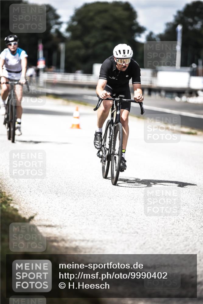 16.08.2026 - KN Förde Triathlon 2026 H.Heesch http://msf.ph/oto/9990402 16.08.2026 13:26:02 Radfahren 731 meine-sportfotos.de