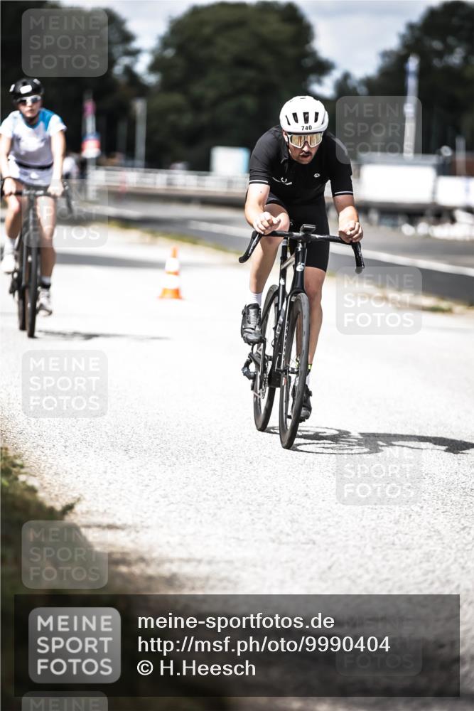 16.08.2026 - KN Förde Triathlon 2026 H.Heesch http://msf.ph/oto/9990404 16.08.2026 13:26:02 Radfahren 731 meine-sportfotos.de