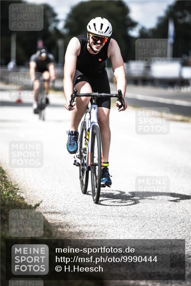 16.08.2026 - KN Förde Triathlon 2026 H.Heesch http://msf.ph/oto/9990444 16.08.2026 13:26:15 Radfahren 604 meine-sportfotos.de