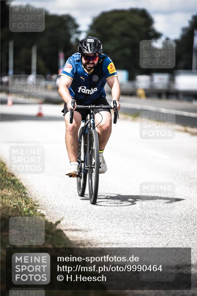 16.08.2026 - KN Förde Triathlon 2026 H.Heesch http://msf.ph/oto/9990464 16.08.2026 13:26:19 Radfahren 604 meine-sportfotos.de