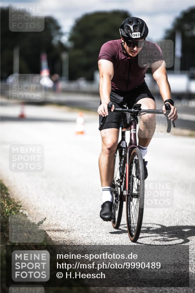 16.08.2026 - KN Förde Triathlon 2026 H.Heesch http://msf.ph/oto/9990489 16.08.2026 13:26:22 Radfahren 604 meine-sportfotos.de