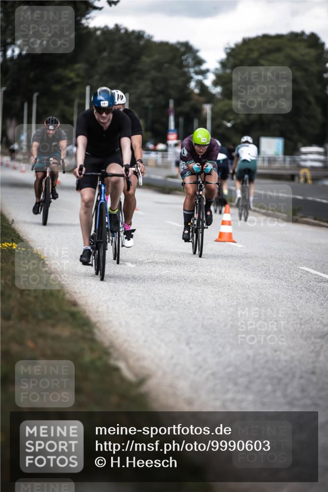 16.08.2026 - KN Förde Triathlon 2026 H.Heesch http://msf.ph/oto/9990603 16.08.2026 13:27:26 Radfahren 606, 713 meine-sportfotos.de