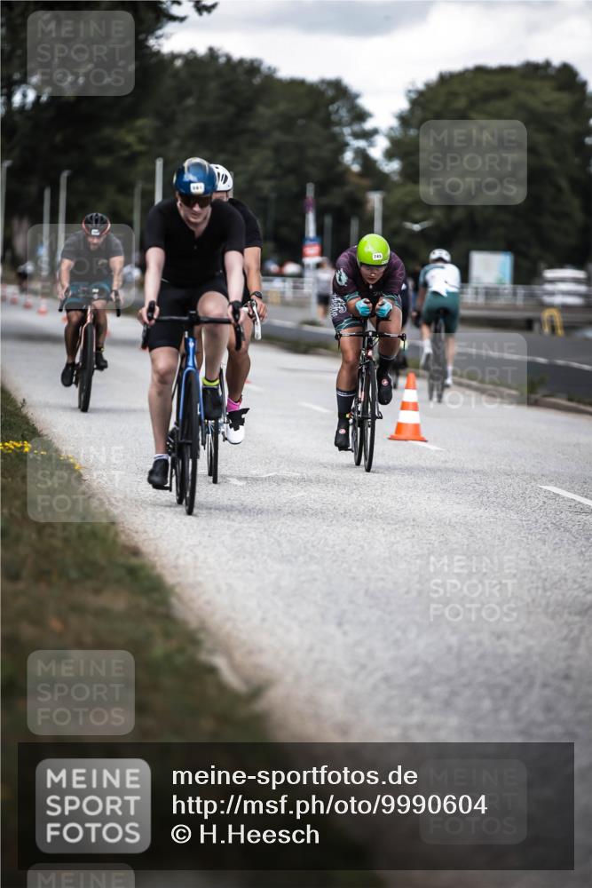 16.08.2026 - KN Förde Triathlon 2026 H.Heesch http://msf.ph/oto/9990604 16.08.2026 13:27:26 Radfahren 606, 713 meine-sportfotos.de