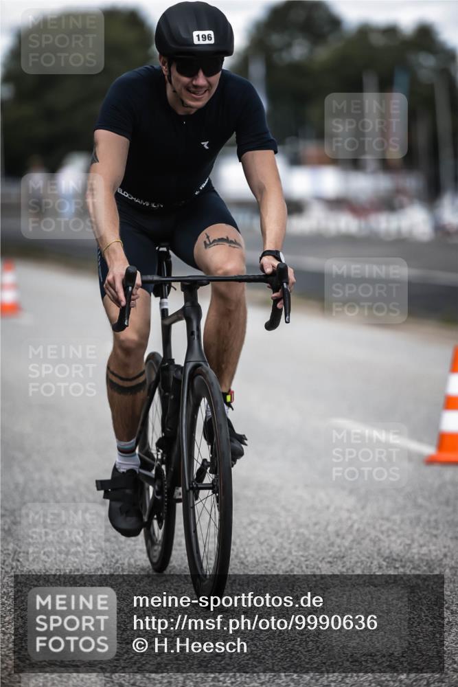 16.08.2026 - KN Förde Triathlon 2026 H.Heesch http://msf.ph/oto/9990636 16.08.2026 13:27:49 Radfahren 610 meine-sportfotos.de