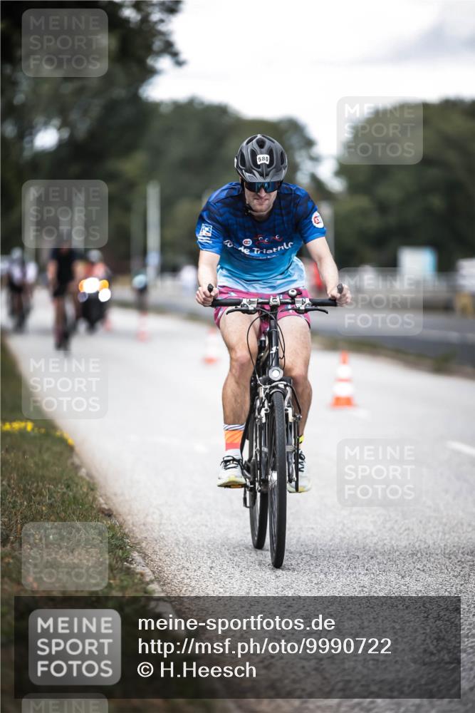 16.08.2026 - KN Förde Triathlon 2026 H.Heesch http://msf.ph/oto/9990722 16.08.2026 13:29:10 Radfahren 722 meine-sportfotos.de