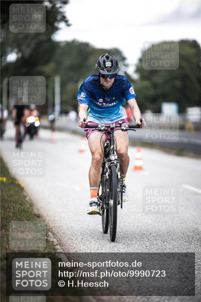 16.08.2026 - KN Förde Triathlon 2026 H.Heesch http://msf.ph/oto/9990723 16.08.2026 13:29:10 Radfahren 722 meine-sportfotos.de