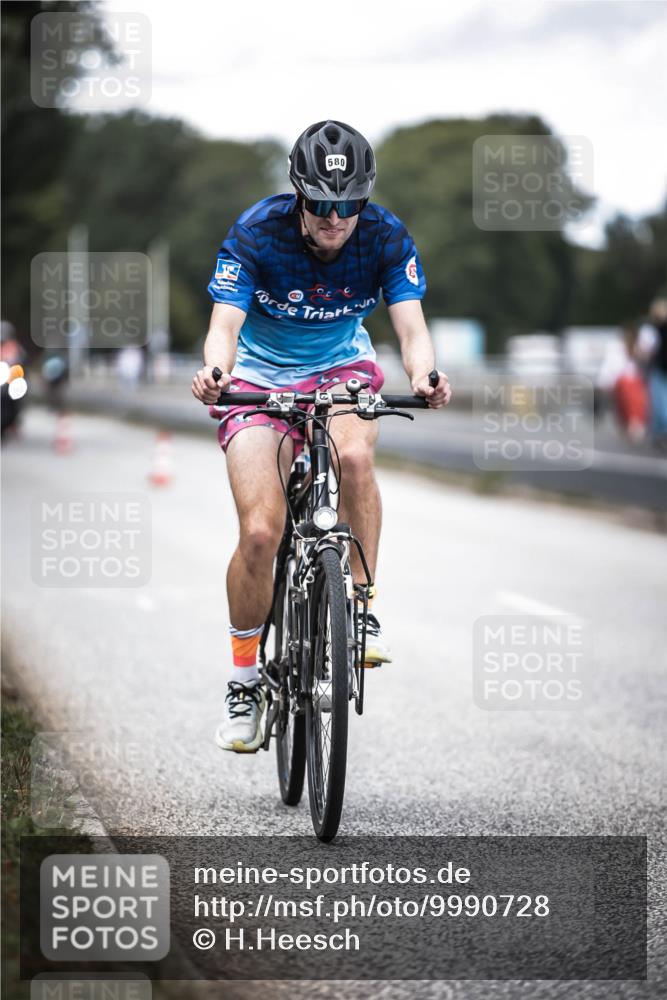 16.08.2026 - KN Förde Triathlon 2026 H.Heesch http://msf.ph/oto/9990728 16.08.2026 13:29:10 Radfahren 722 meine-sportfotos.de
