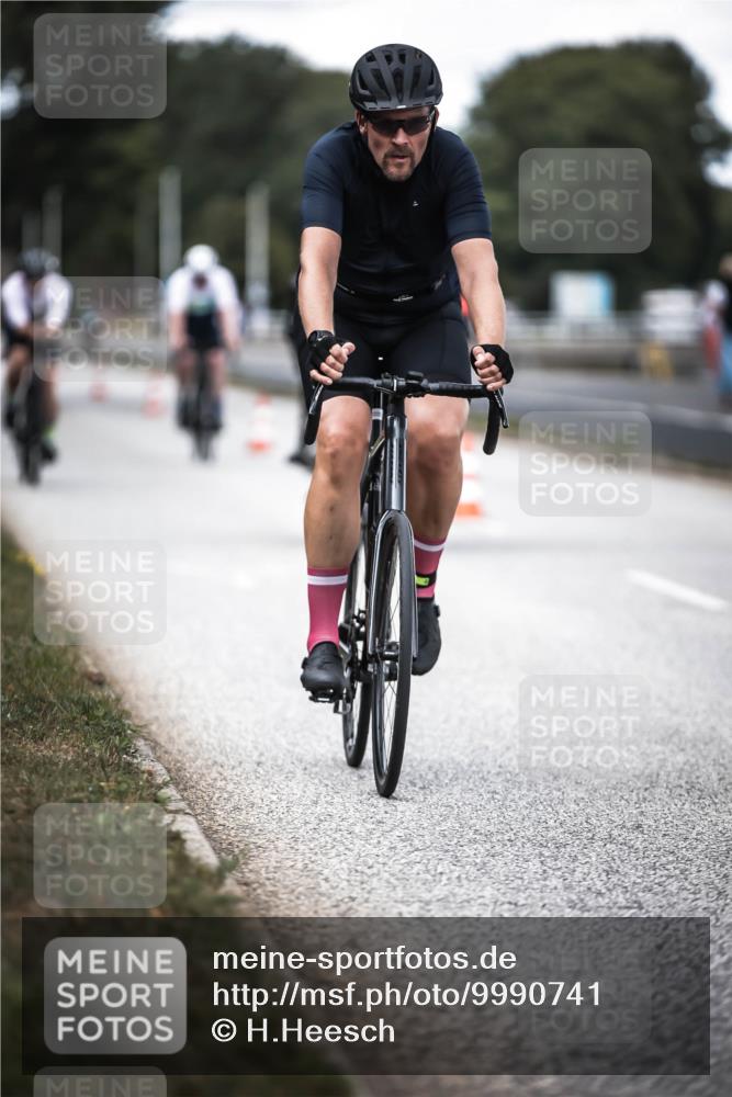 16.08.2026 - KN Förde Triathlon 2026 H.Heesch http://msf.ph/oto/9990741 16.08.2026 13:29:14 Radfahren 562, 722 meine-sportfotos.de
